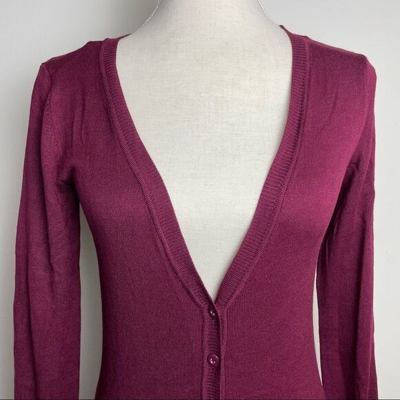Ambiance Solid Maroon Burgundy V Neck Button Down Sweater Long Sleeve size M - Picture 5 of 11